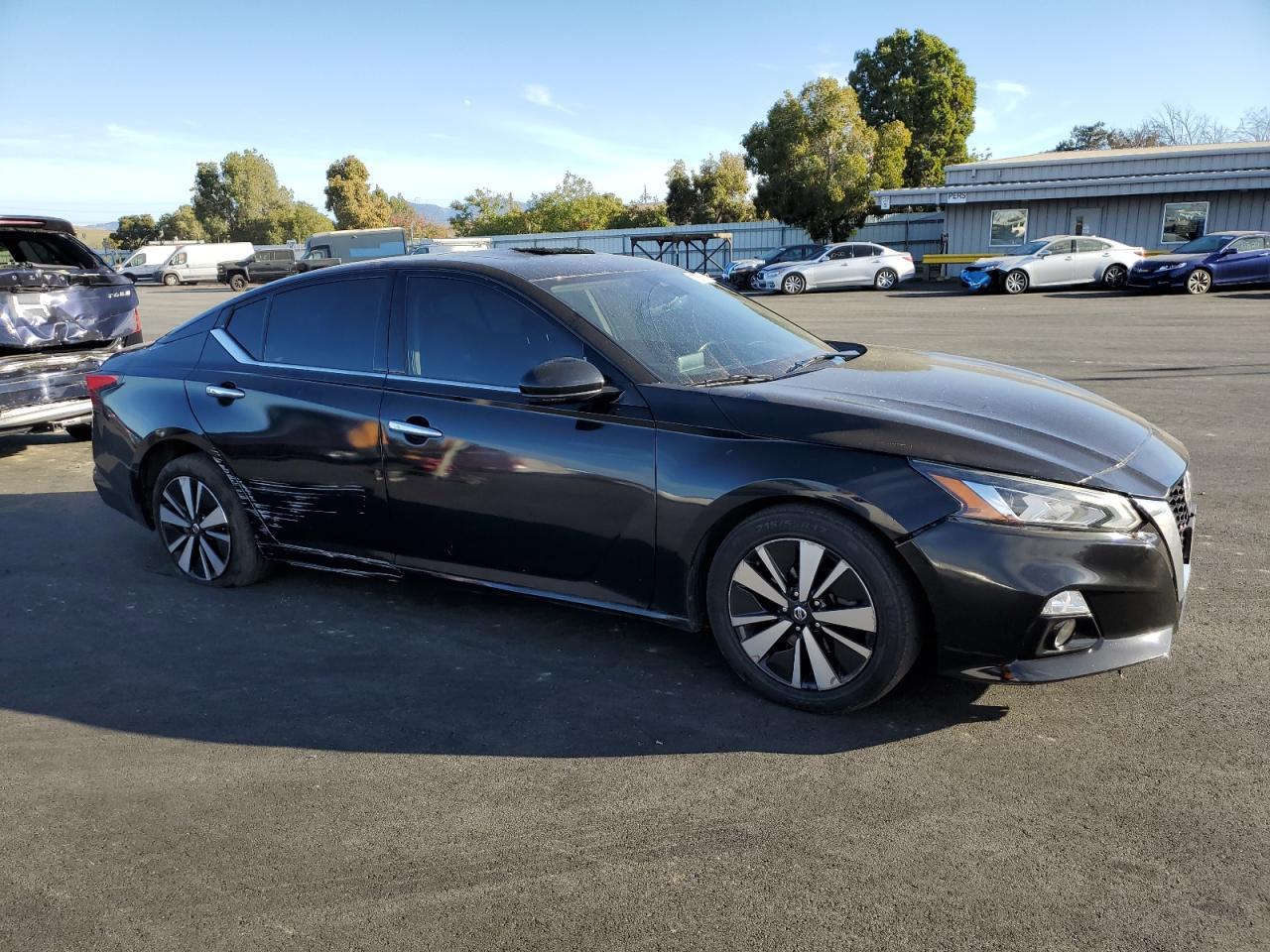 2020 Nissan Altima sl