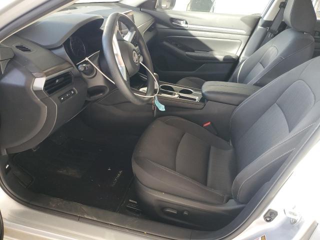 2023 Nissan Altima sv