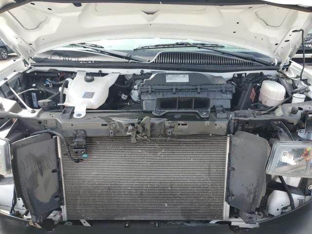 2023 Chevrolet Express G2500