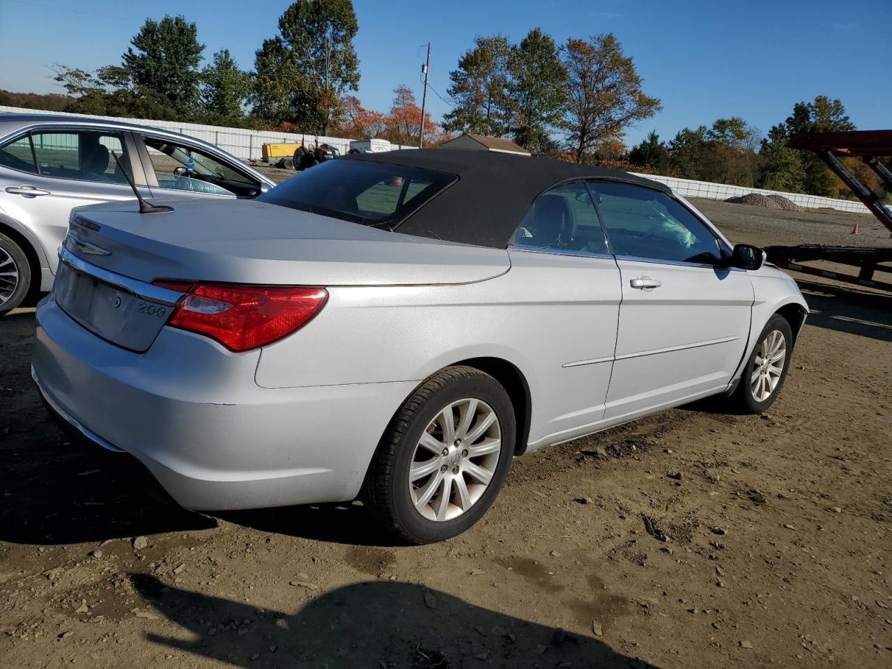 2011 Chrysler 200 Touring