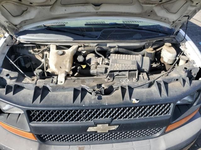 2010 Chevrolet Express G2500