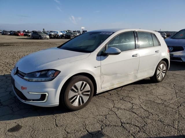 2017 Volkswagen E-GOLF SE