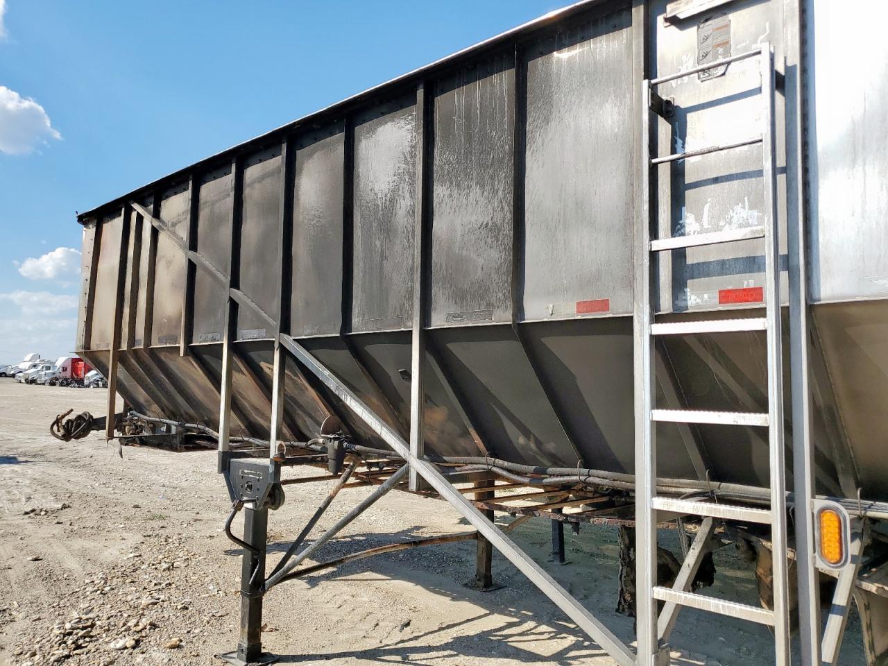 2019 Trinity Attenuator Live Bottom Trailer