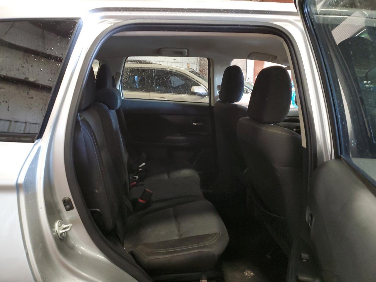 2019 Mitsubishi Outlander se