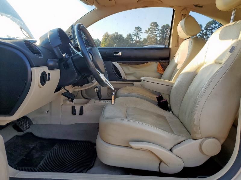 2007 Volkswagen New Beetle 2.5L Option Package 2