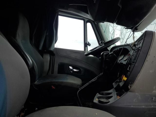 2017 International Prostar Semi Truck