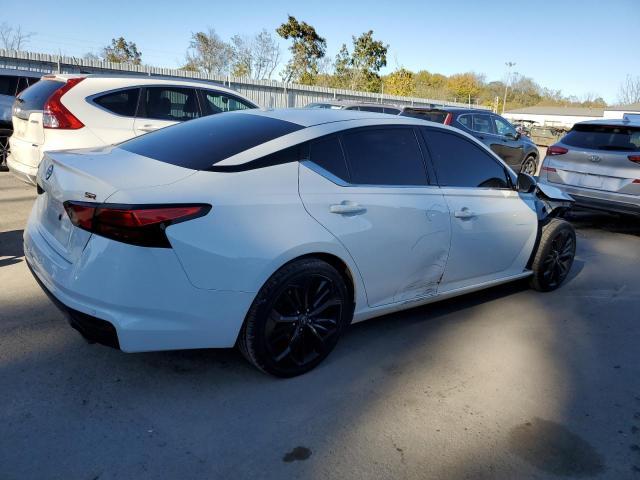 2023 Nissan Altima sr
