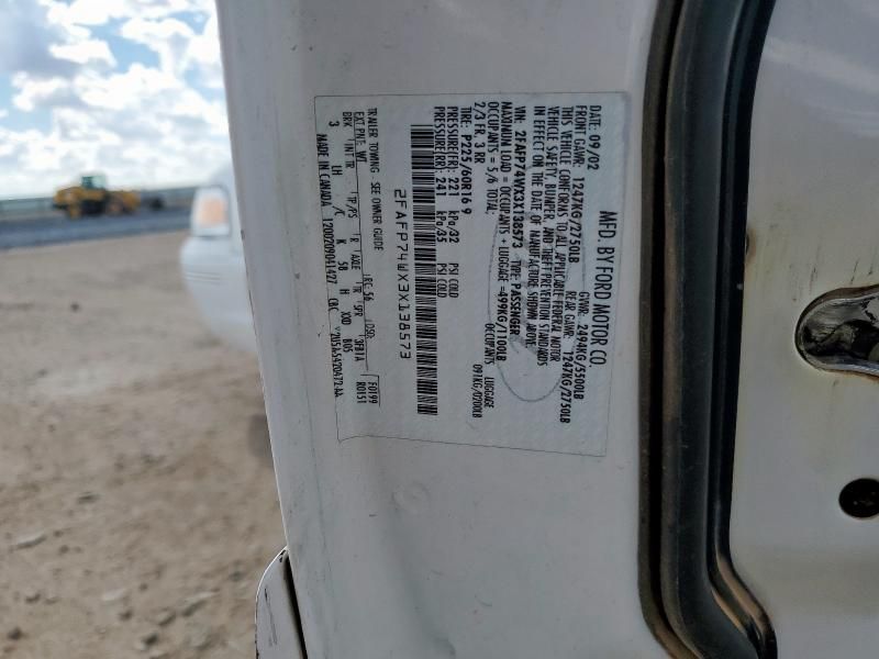 2003 Ford Crown Victoria LX