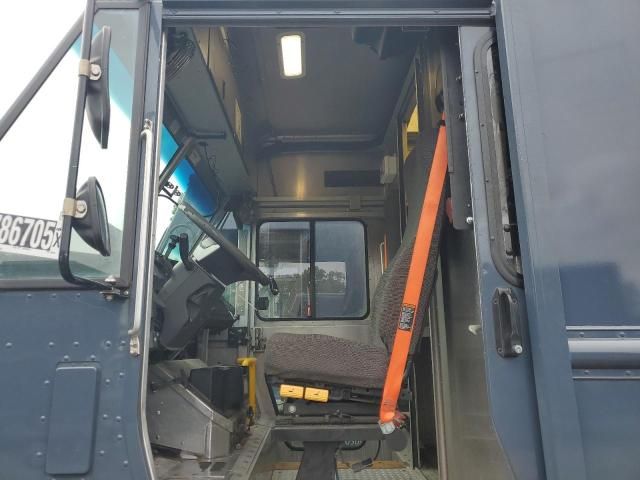 2020 Ford F59