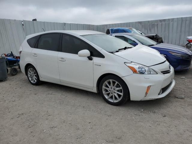 2013 Toyota Prius v Five