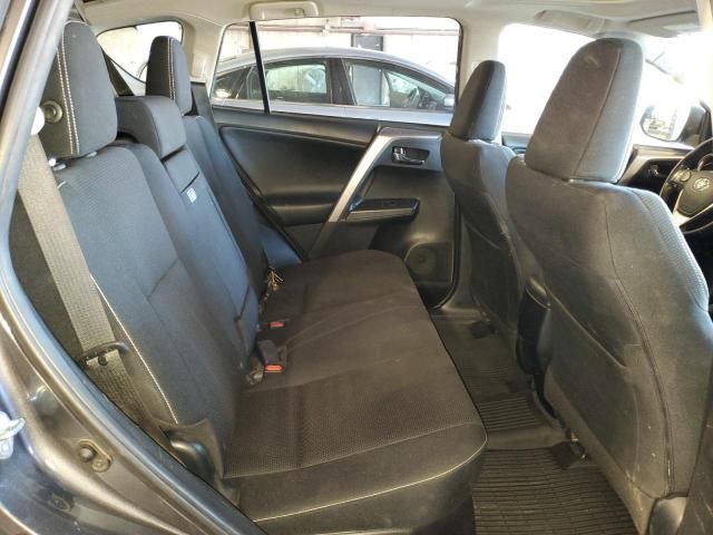 2017 Toyota Rav4 HV LE