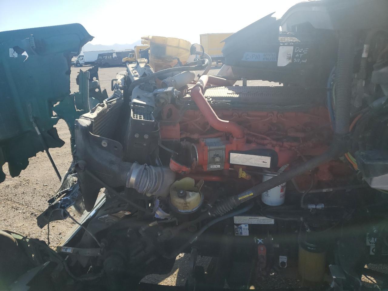 2021 Peterbilt 567 Semi Truck
