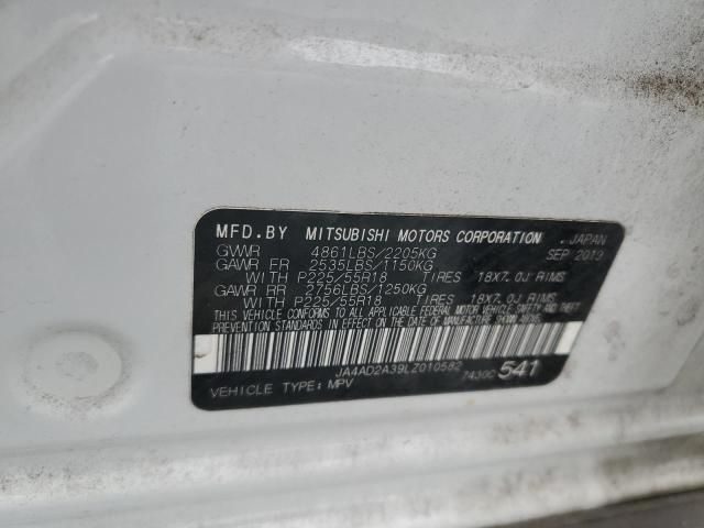 2020 Mitsubishi Outlander es