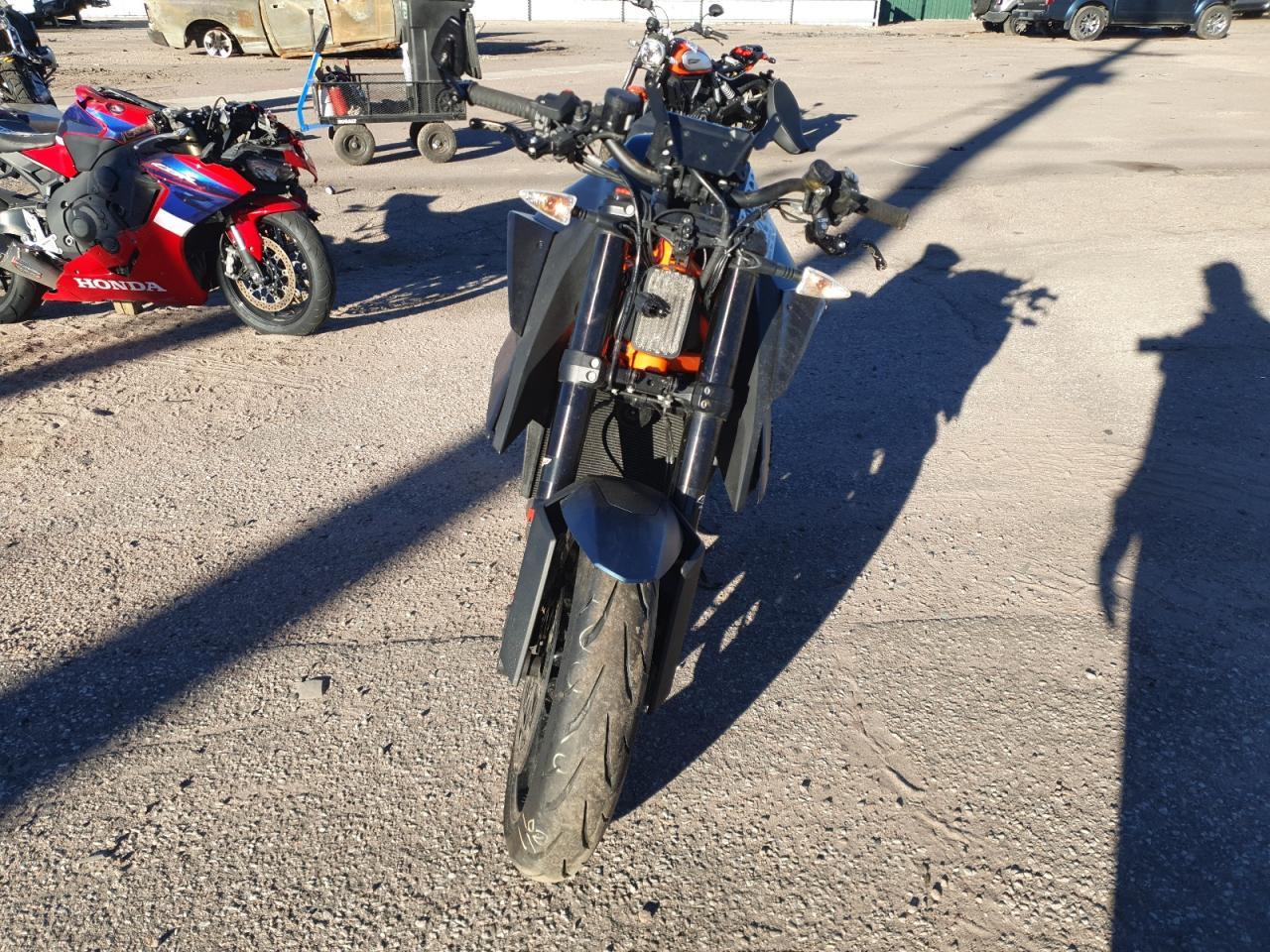 2021 KTM 1290 Super Duke R