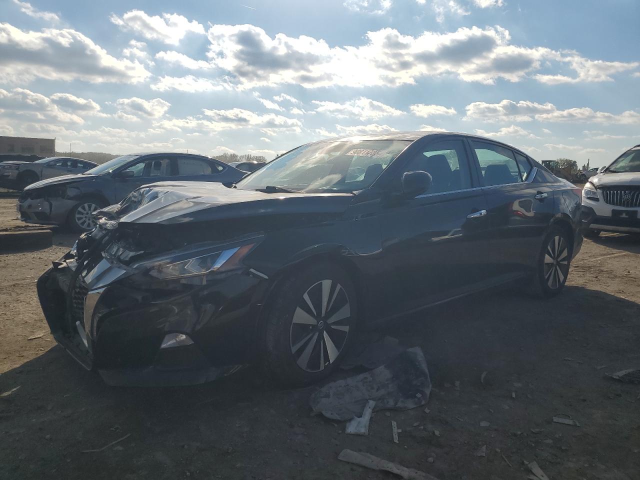 2021 Nissan Altima sv