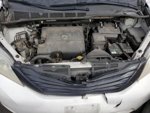 2016 Toyota Sienna