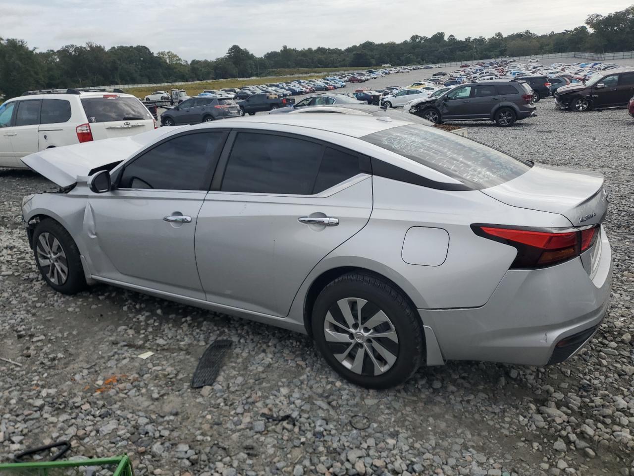 2019 Nissan Altima s