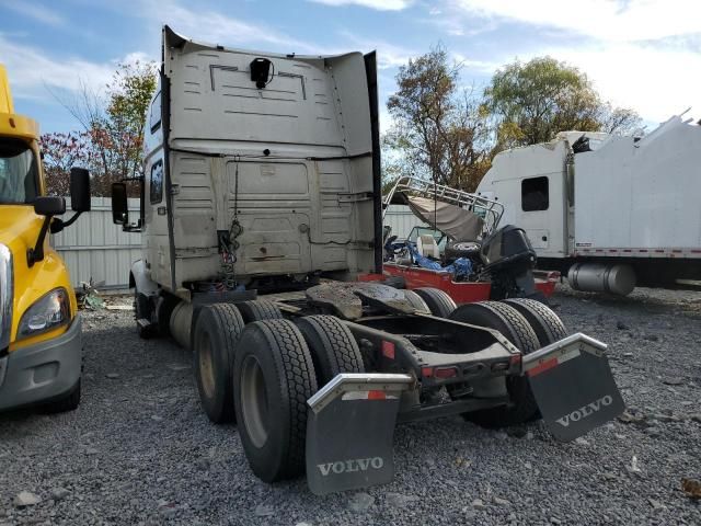 2020 Volvo VNR Semi Truck