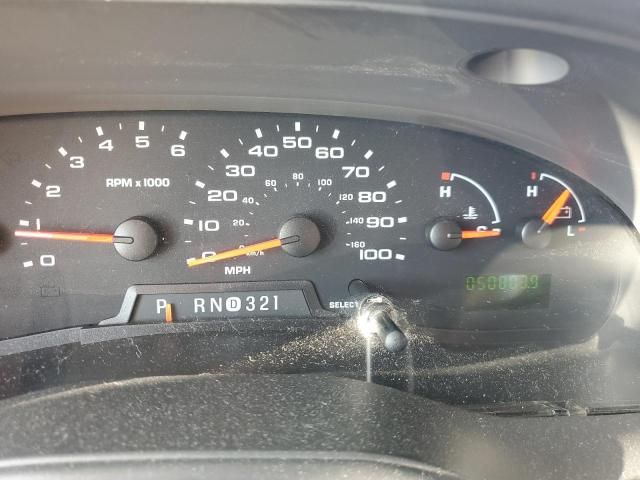 2005 Four Winds 2005 Ford Econoline E450 Super Duty Cutaway Van