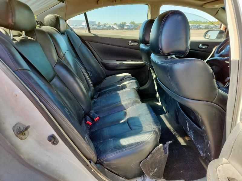 2011 Nissan Maxima s