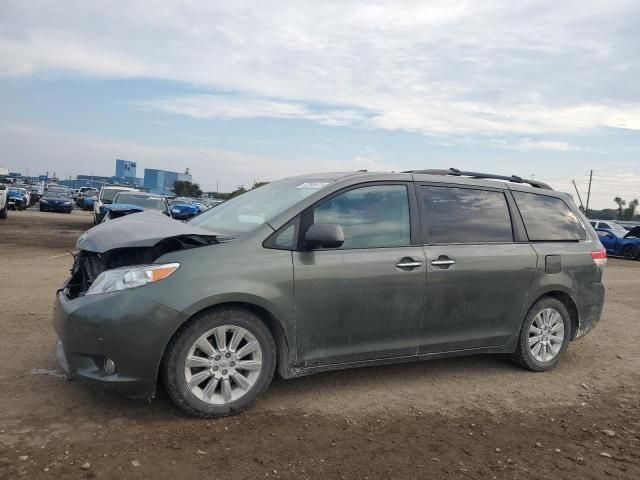 2011 Toyota Sienna xle