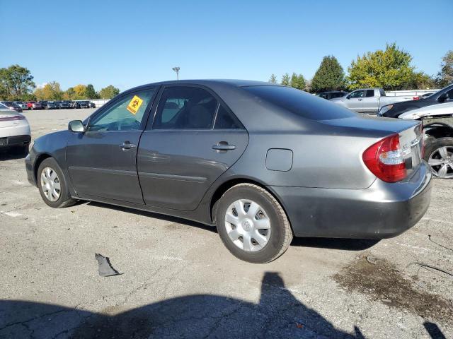 2004 Toyota Camry le