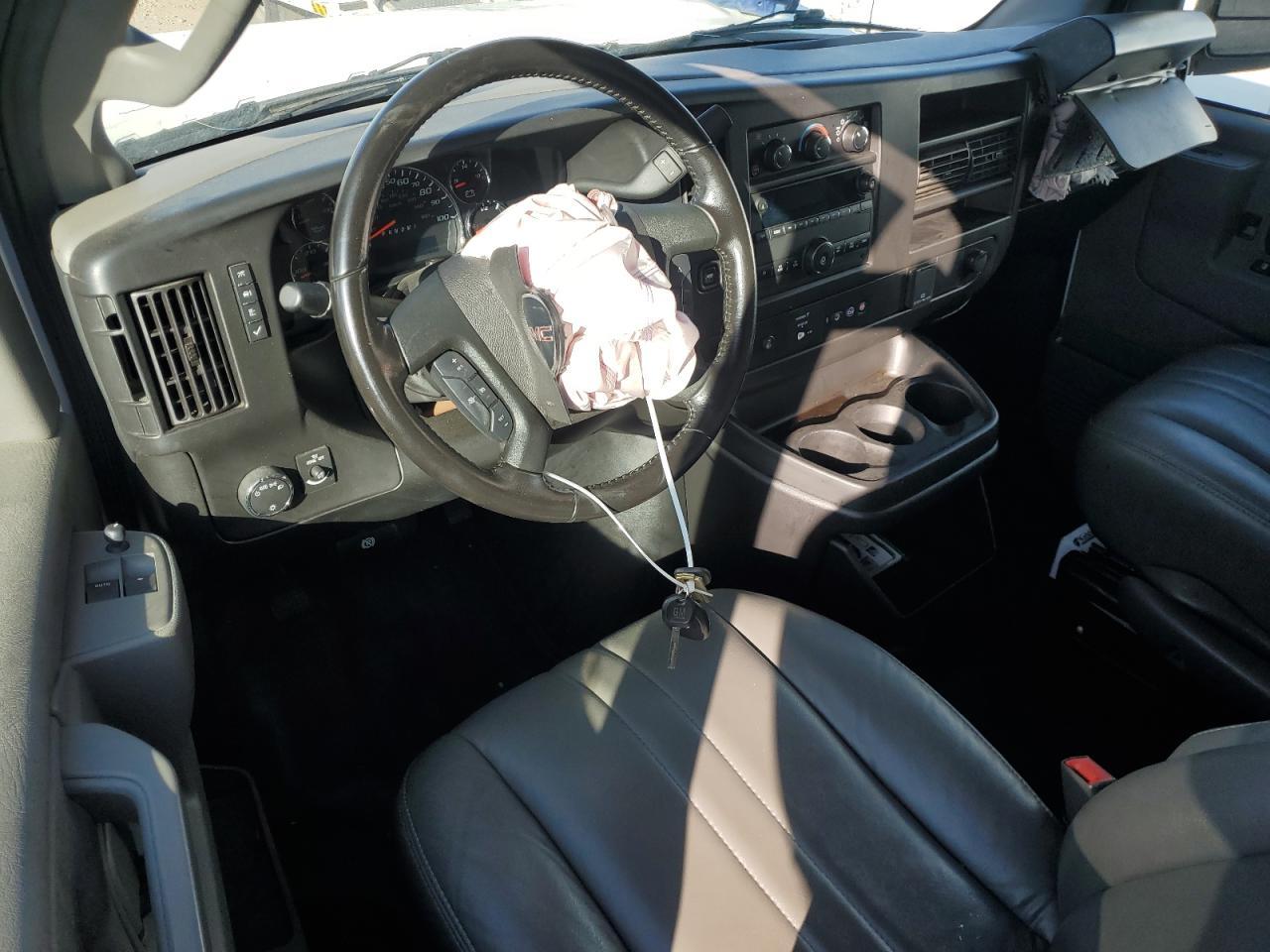 2023 GMC Savana G2500 Utility / Service Van
