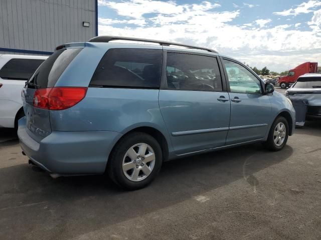 2006 Toyota Sienna CE