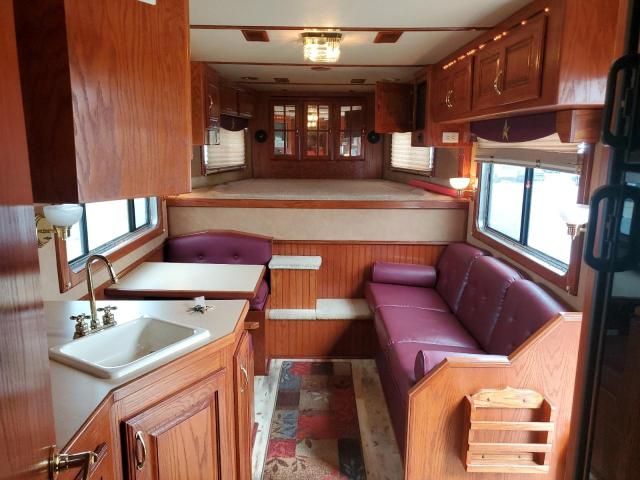 2004 Sooner Horse Trailer