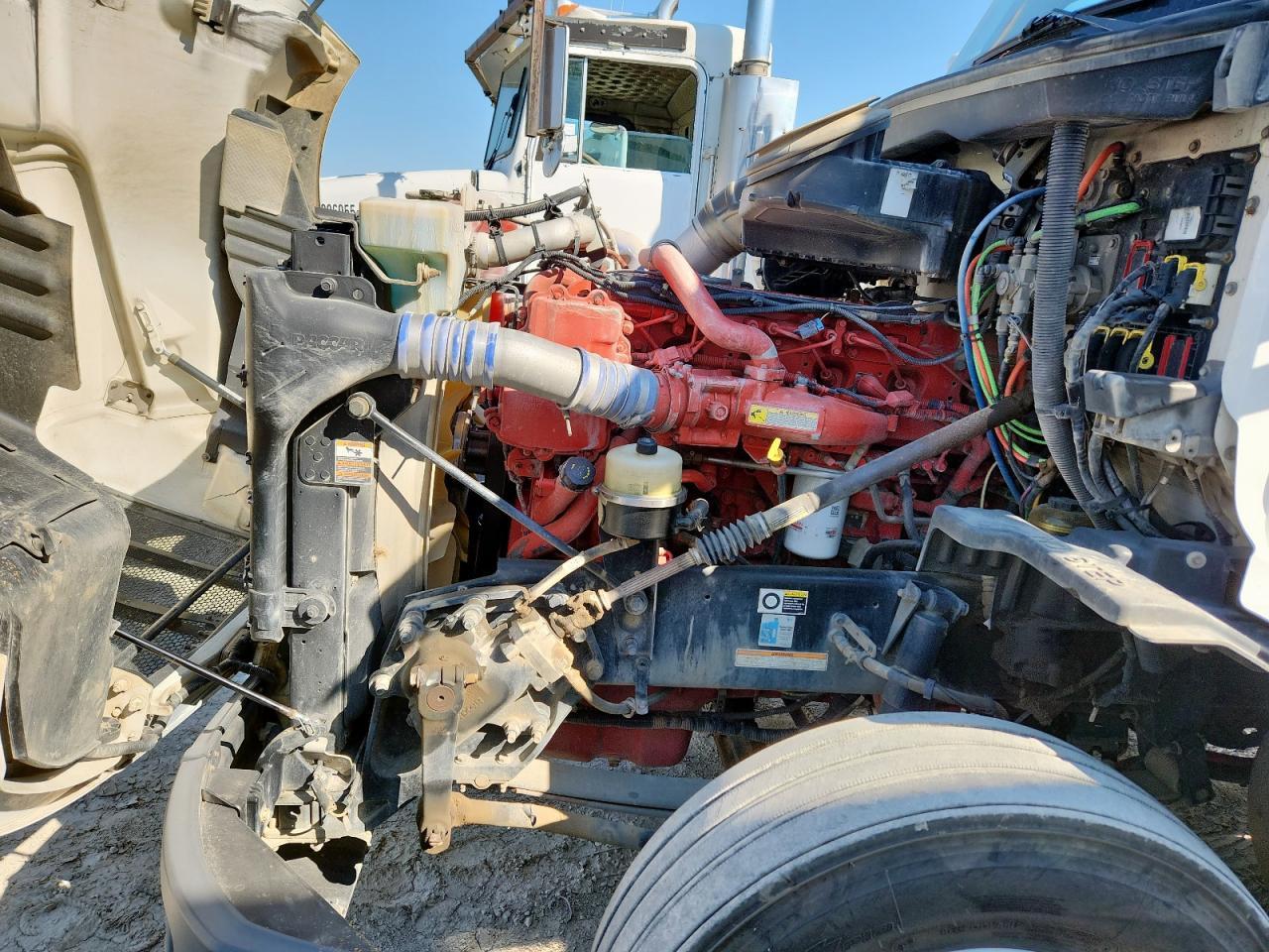 2015 Peterbilt 579 Semi Truck
