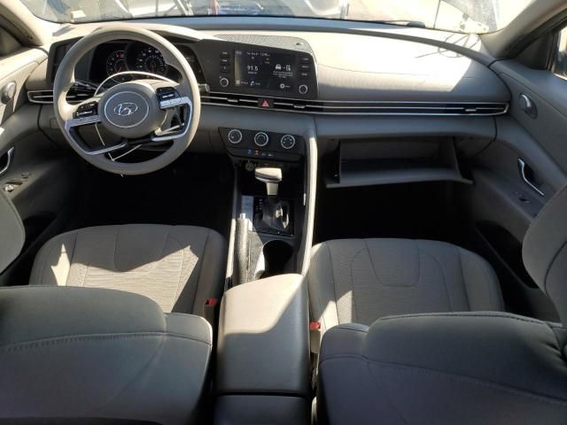 2021 Hyundai Elantra se