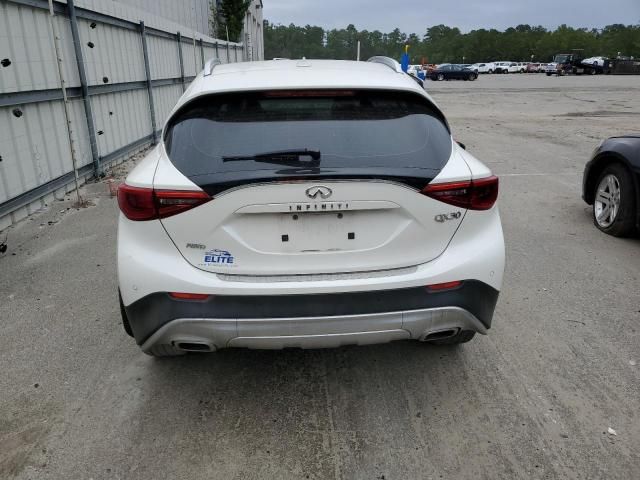 2017 Infiniti QX30 Base