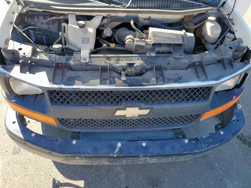 2010 Chevrolet Express G2500