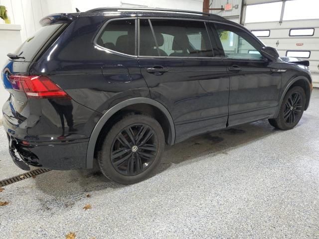 2022 Volkswagen Tiguan se R-line Black