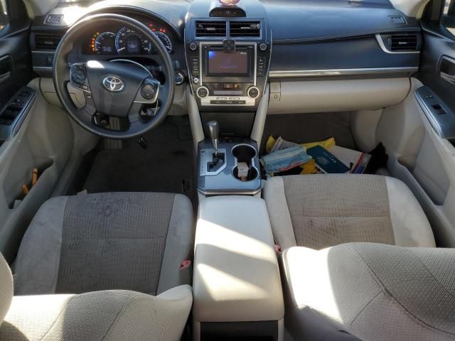 2014 Toyota Camry Hybrid