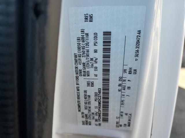2021 Ford Econoline E350 Super Duty Cutaway Van
