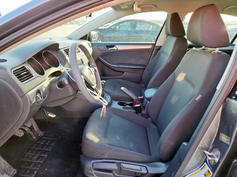 2016 Volkswagen Jetta SE