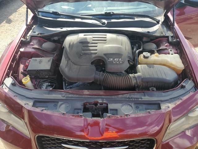 2019 Chrysler 300 Touring