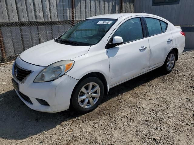 2014 Nissan Versa S