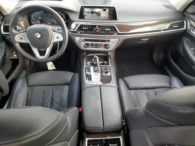 2022 BMW 750 xi