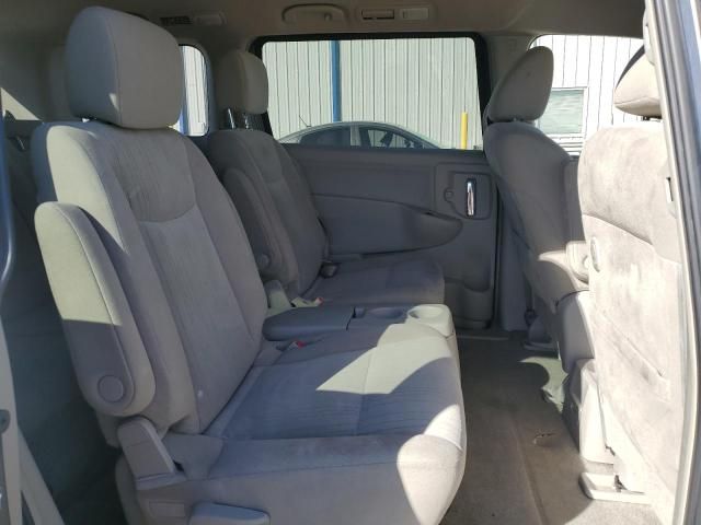 2015 Nissan Quest S