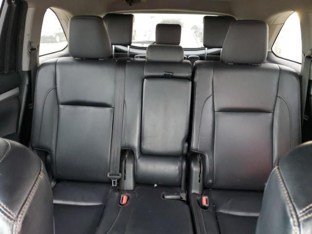 2015 Toyota Highlander xle