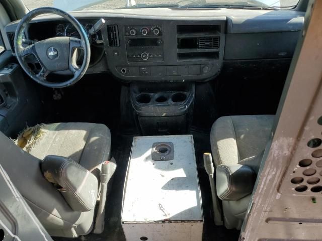 2010 Chevrolet Express G2500