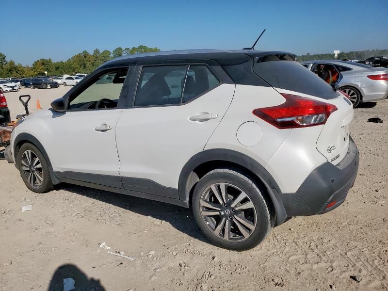 2020 Nissan Kicks SV
