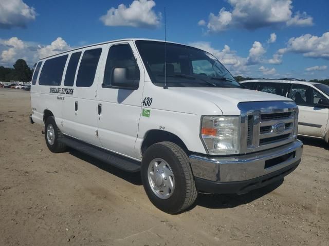 2013 Ford Econoline E350 Super Duty Wagon