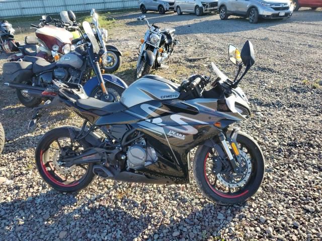 2023 Cf Moto 300SS