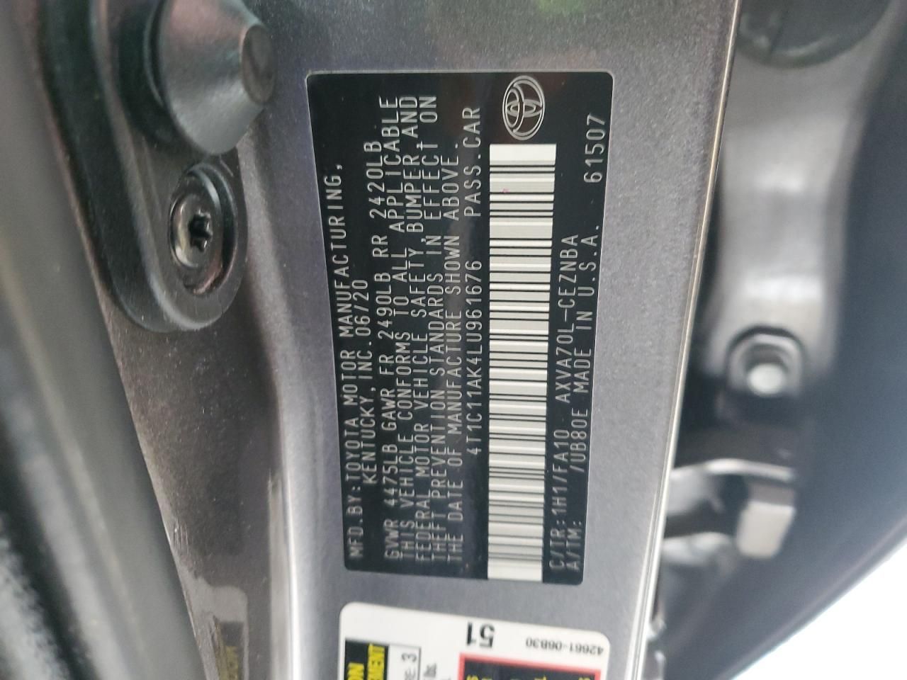 2020 Toyota Camry le