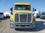 2014 Freightliner 2013 Freightliner Cascadia Semi Truck