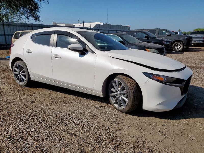 2022 Mazda 3 Select