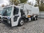 2022 Mack LR